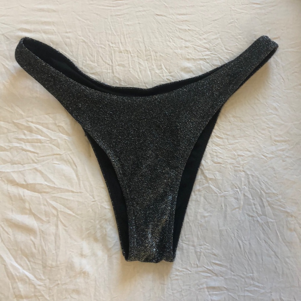 Bikini bottoms